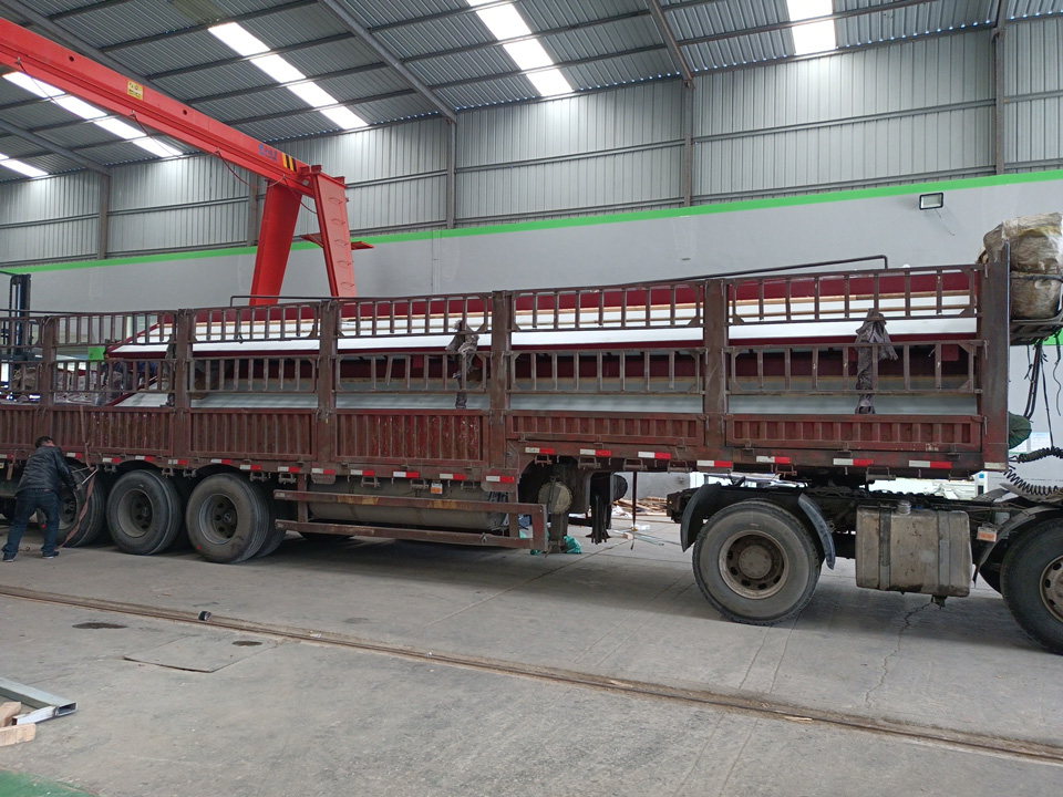 景德鎮公交候（hòu）車亭發車案例